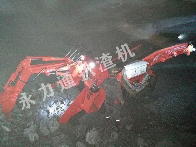 永力通礦用扒渣機 (17).jpg